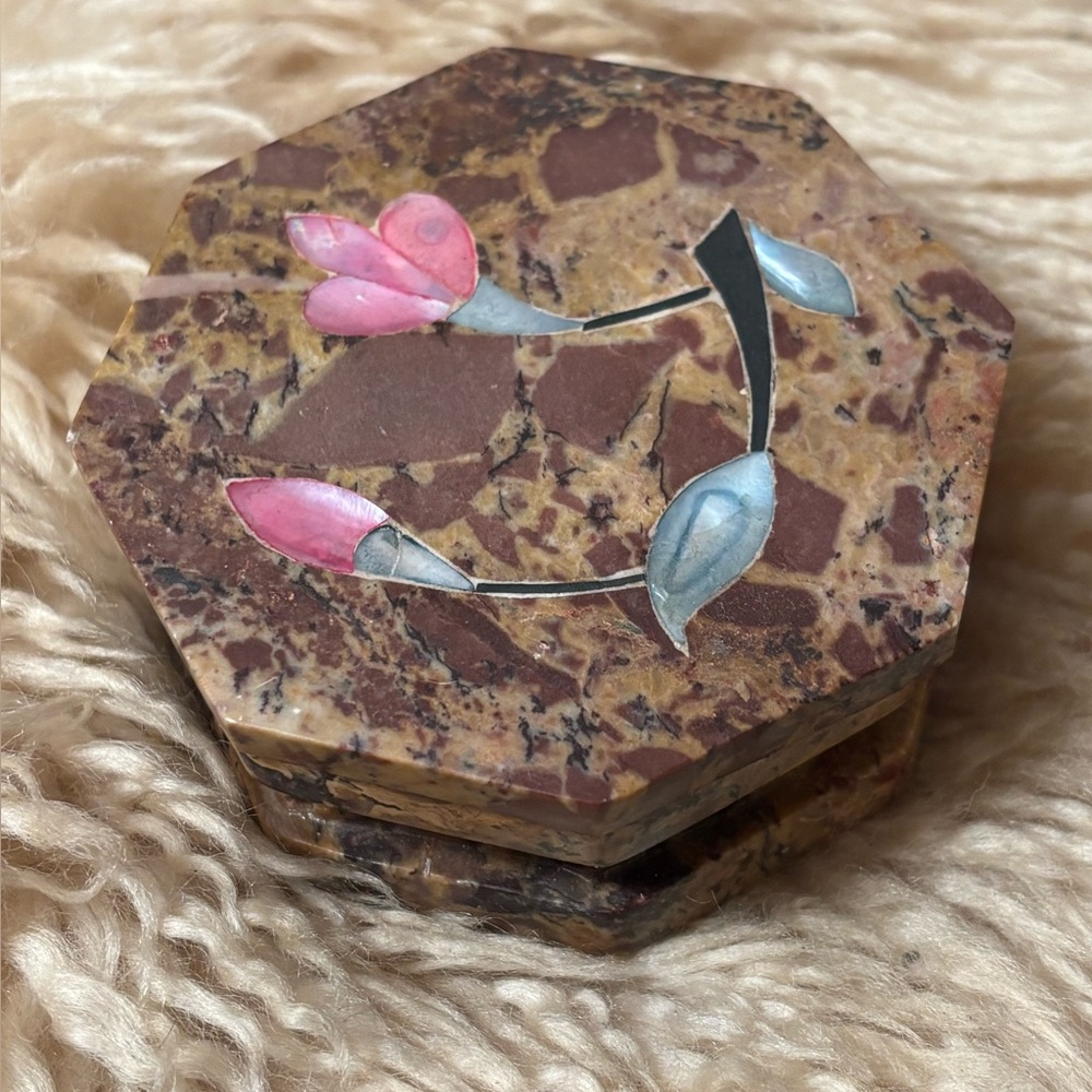 Vintage Octagonal Jewelry Trinket Box with Mother-of-Pearl Floral Inlay